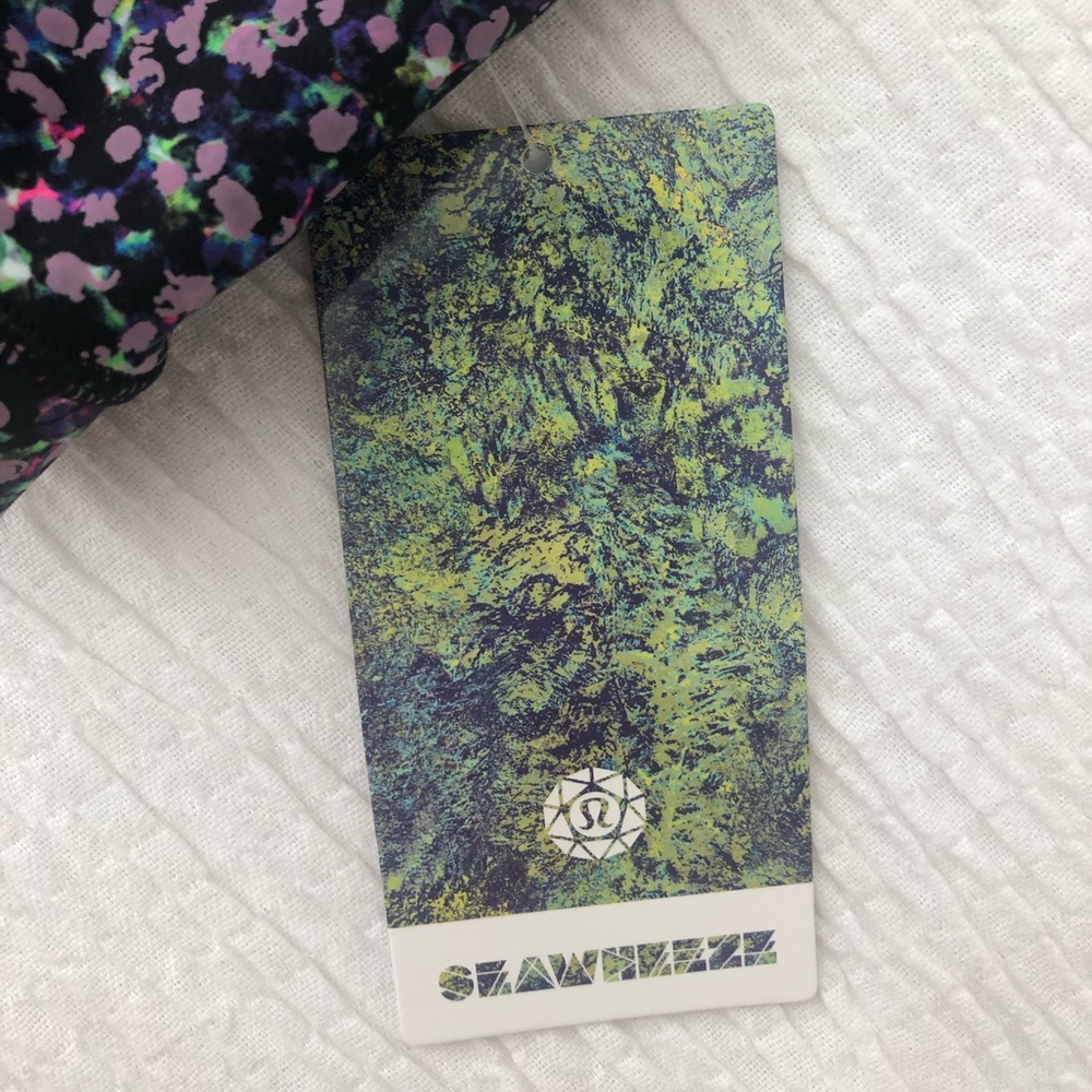 LIMITED EDITION LULULEMON SEAWHEEZE ENERGY BRA